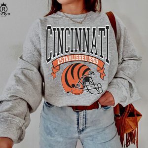 Cincinnati Bengals Football Crewneck Sweatshirt