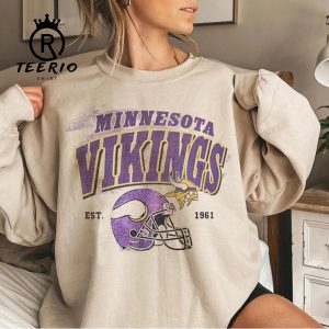 Vintage Vikings Football Crewneck Sweatshirt