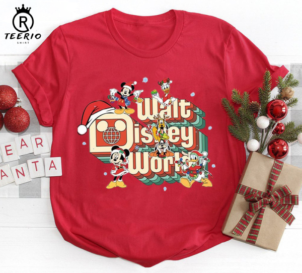 Walt Disney World Vintage Sweatshirt, Disneyland Christmas Unisex T-shirt Short Sleeve