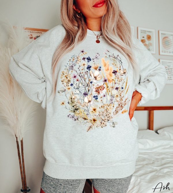 Vintage Pressed Flowers Sweatshirt