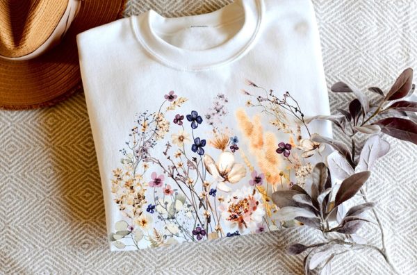 Vintage Pressed Flowers Sweatshirt