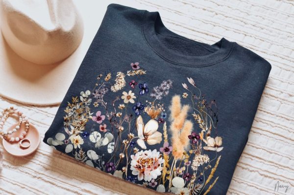 Vintage Pressed Flowers Sweatshirt