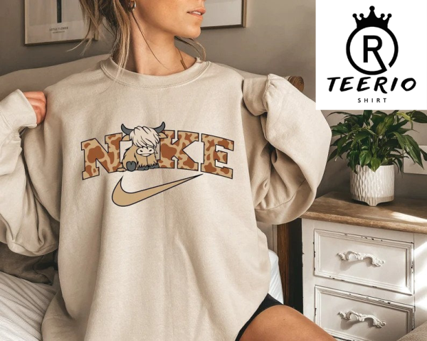 Vintage N1ke Inspired Cow Print Crewneck Sweatshirt