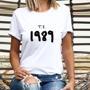 1989 T-Shirt, 1989 Album Shirt, Taylor T-Shirt, Taylor Swift Tee, Taylor Lover Tee, World Tour Shirt, Vintage Tshirt,Taylor Singer Tee Shirt