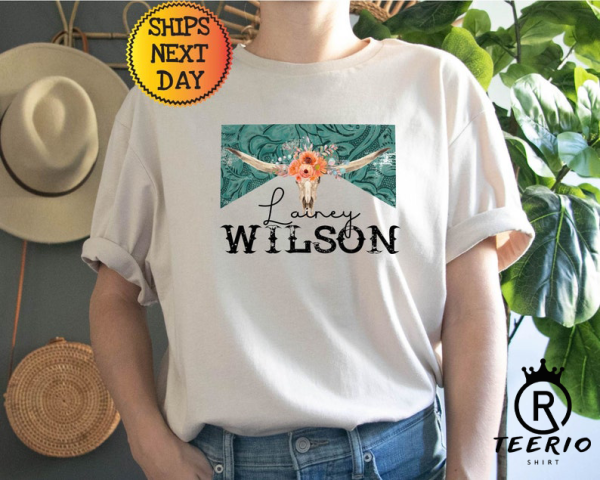 Lainey Wilson T-Shirt, Lainey Wilson Sweatshirt, Country Music Shirt, Lainey Wilson Merch, Country Song Tee, Lainey Concert 2023 Tour Shirt