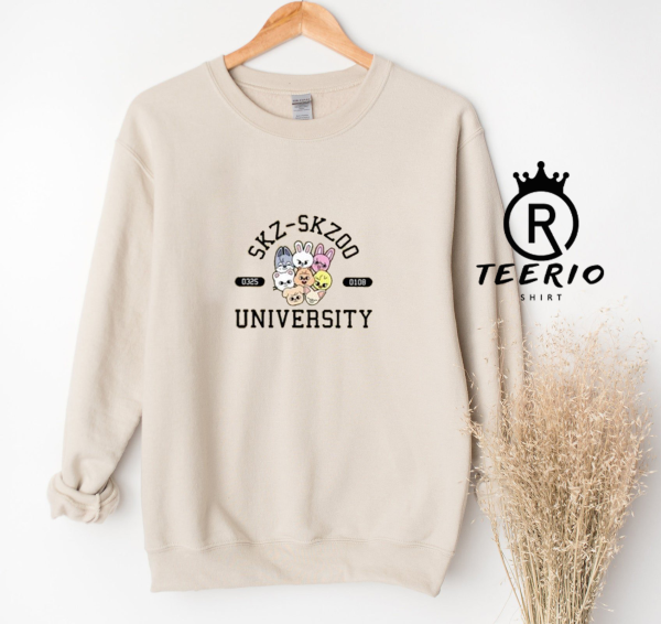 SKZ-SKZOO University T-Shirt