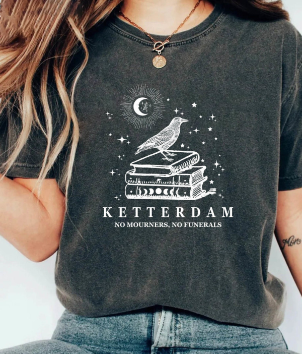 Ketterdam Crow Club Shirt, Vintage Six Of Crows Unisex T-shirt Crewneck