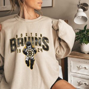 Boston Bruins Sweatshirt, Boston Hockey Shirt, Bruins Tee, Hockey Sweatshirt, Vintage Sweatshirt, College Sweater, Hockey Fan Shirt