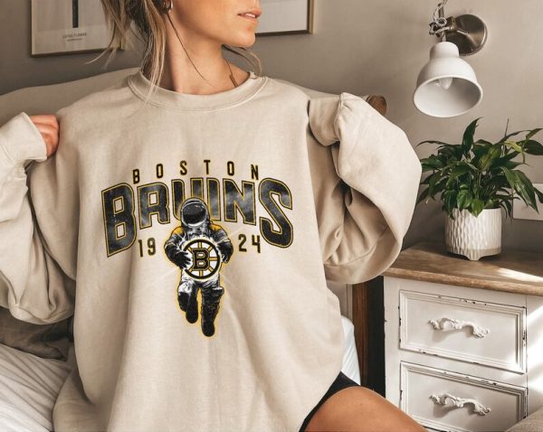 Boston Bruins Sweatshirt, Boston Hockey Shirt, Bruins Tee, Hockey Sweatshirt, Vintage Sweatshirt, College Sweater, Hockey Fan Shirt