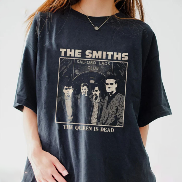 The Smiths The Queen is Dead Shirt The Smiths T-Shirt Morrissey Vintage Retro Tee Echo and The Bunnymen The Cure