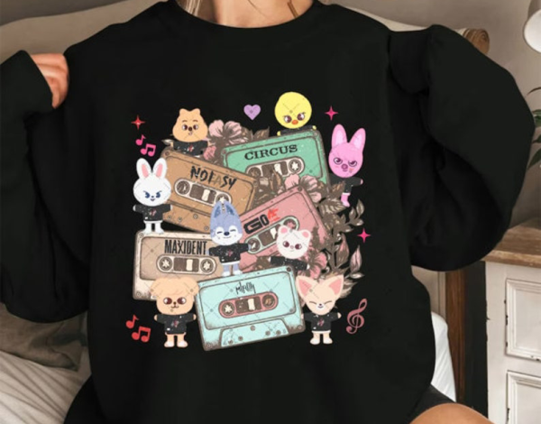 Vintage Cassette Stray Kids Skz Sweatshirt, Kpop Shirt, Gift for fan Shirt, Stra-y Kids Shirt,Stray Kids Cassette Shirt