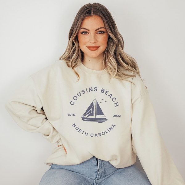 Cousins Beach Sweater, North Carolina Crewneck Sweatshirt, Oversized Summer Pullover, Distressed Sailboat Sweatshirt