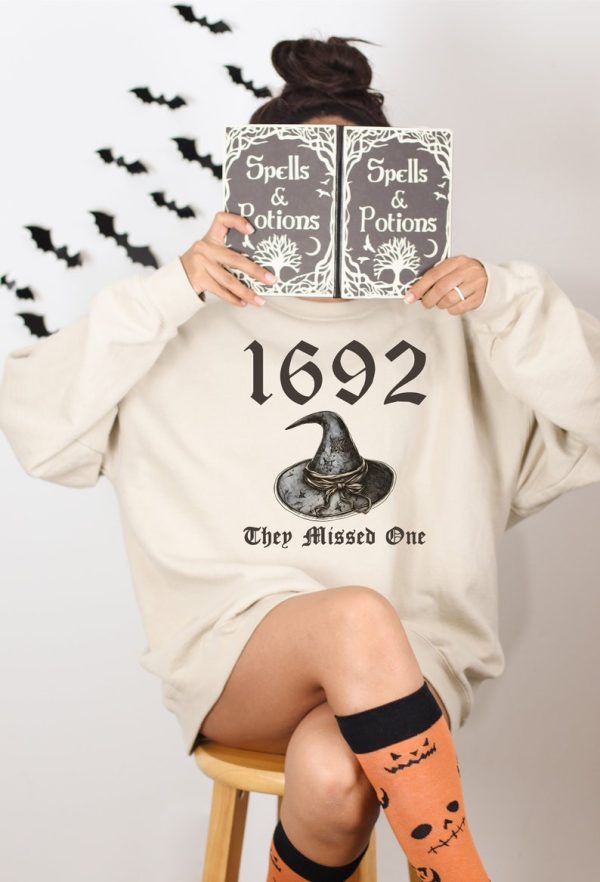 1692 They Missed One Two Tee, Shirt, Salem Witch Trials Shirt, Salem Witch Shirt, Massachusetts Witch Trials Shirt, Spooky Season Shirt.