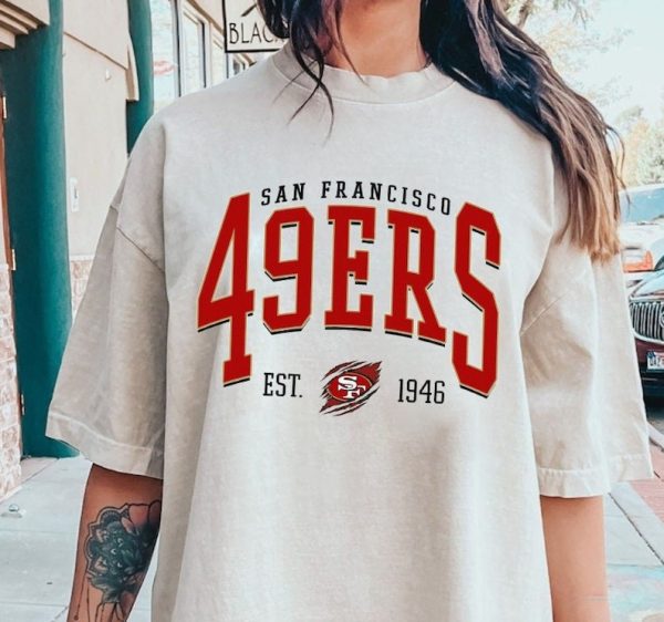 San Francisco Football Sweatshirt, Vintage Style San Francisco Football Crewneck, Football Sweatshirt, Niners Sweatshirt, Football Fan Gifts