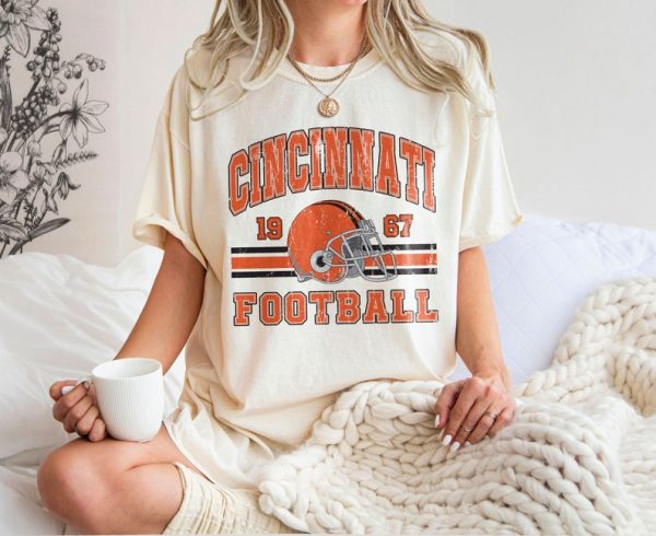 Cincinnati Bengals Football Vintage 80s Retro Style Sweatshirt Crewneck NFL Trendy Bengals Fan Gift Mens Womens Tailgaiting Game Day Shirt