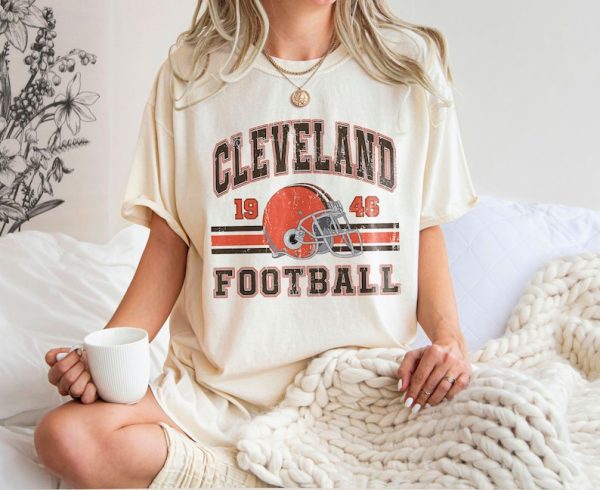 Cleveland Football Sweatshirt, Vintage Style Cleveland Football Crewneck, America Football Sweatshirt, Cleveland Crewneck, Football Fan Gift