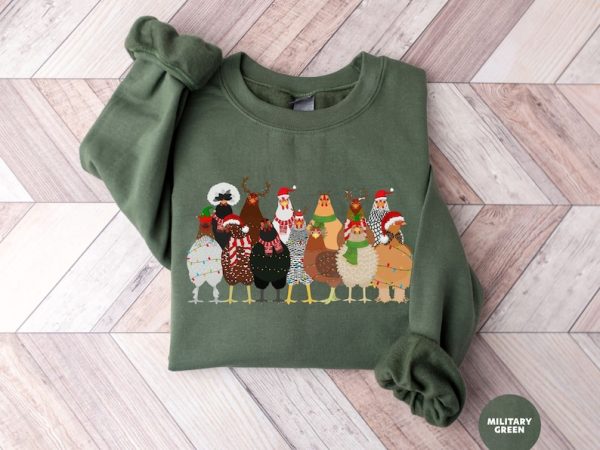 Cute Christmas Chicken Sweatshirt For Women Chicken Lover Gift, Funny Chicken Lady Shirt, Christmas Farm Animal Gift, Xmas Mom Sweatshirt