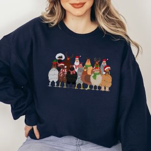 Cute Christmas Chicken Sweatshirt For Women Chicken Lover Gift, Funny Chicken Lady Shirt, Christmas Farm Animal Gift, Xmas Mom Sweatshirt