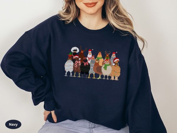 Cute Christmas Chicken Sweatshirt For Women Chicken Lover Gift, Funny Chicken Lady Shirt, Christmas Farm Animal Gift, Xmas Mom Sweatshirt