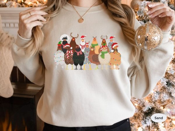 Cute Christmas Chicken Sweatshirt For Women Chicken Lover Gift, Funny Chicken Lady Shirt, Christmas Farm Animal Gift, Xmas Mom Sweatshirt