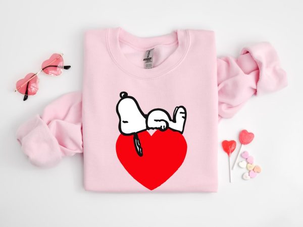 Snoopy Valentine Shirt, Cute Valentine Sweatshirt, Snoopy Valentine’s Day Love Hearts Shirt , Snoopy Shirt, Snoopy Love Shirt, Couple Shirt