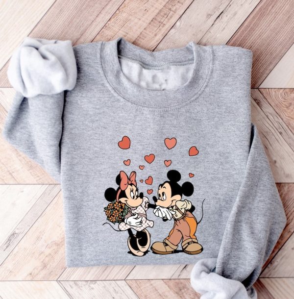 Disne.y Mick.ey M.innie Love Valentine Sweatshirt, Mick.ey And Min.nie Valentines Tee, Kiss Love Valentine Shirt, Valentine Matching Sweater