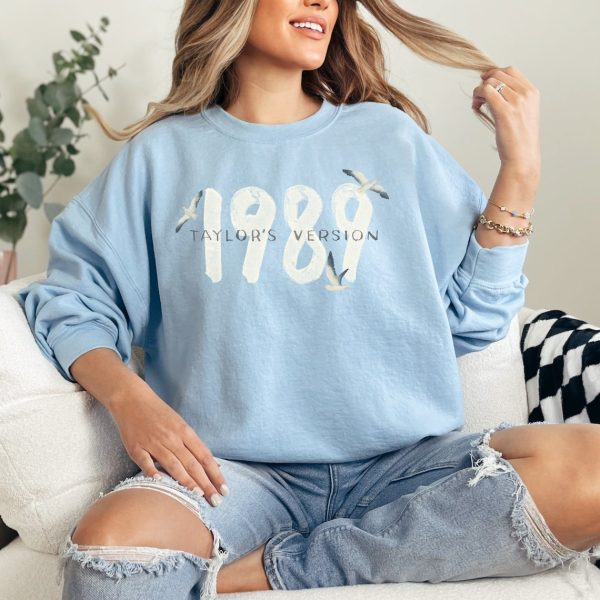 1989 Crewneck Sweatshirt | 1989 Sweatshirt, Tay.lors Version, 1989 Gift, Swifty Sweatshirt, 1989 Tayl.ors Version