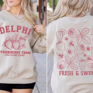 Delphi Strawberry Farms Sweatshirt Percy Jackson the Olympians Shirt | Bookish shirt | Book lover Shirt bookworm Shirt