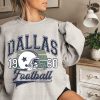 Vintage De.troit Football Sweatshirt Lio.ns Football Crewneck Retro Style Lio.ns Shirt Gift for Lions Football Fan Detroit Lions Gift Michigan