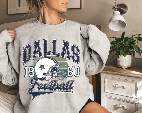 Vintage Cow.boys Football Sweatshirt, Shirt Retro Style 90s Vintage Unisex Crewneck, Graphic Tee Gift For Football Fan, Dallas Cowboys Gifts