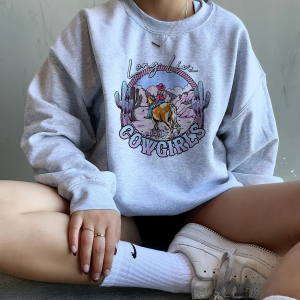 Long Live Cowgirls Embroidered Sweatshirt, Cowgirl Shirt, Cowboy Shirt,  Western Shirt, Country Woman Shirt, Western Shirt, Western Rodeo Tee, Cow Fan Shirt