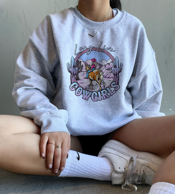 Long Live Cowgirls Embroidered Sweatshirt, Cowgirl Shirt, Cowboy Shirt,  Western Shirt, Country Woman Shirt, Western Shirt, Western Rodeo Tee, Cow Fan Shirt