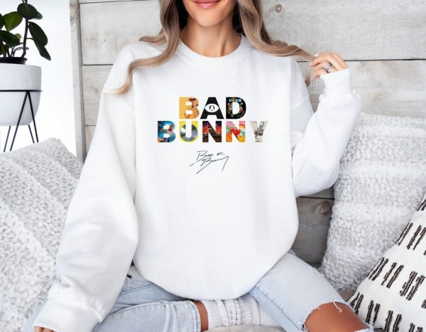 Bad B Most wanted Tour Concert album covers Sweatshirt, Nadie Sabe lo que va pasar mañana, Benito Sweatshirt, Gift For Fan, Bunny Sweater