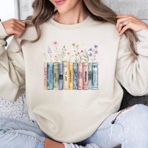 Taylor albums as books watercolour design Unisex Heavy Blend Crewneck Sweatshirt